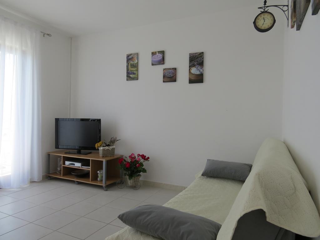 Apartments Lovric - 30 Meters To The Beach Trogir Eksteriør billede