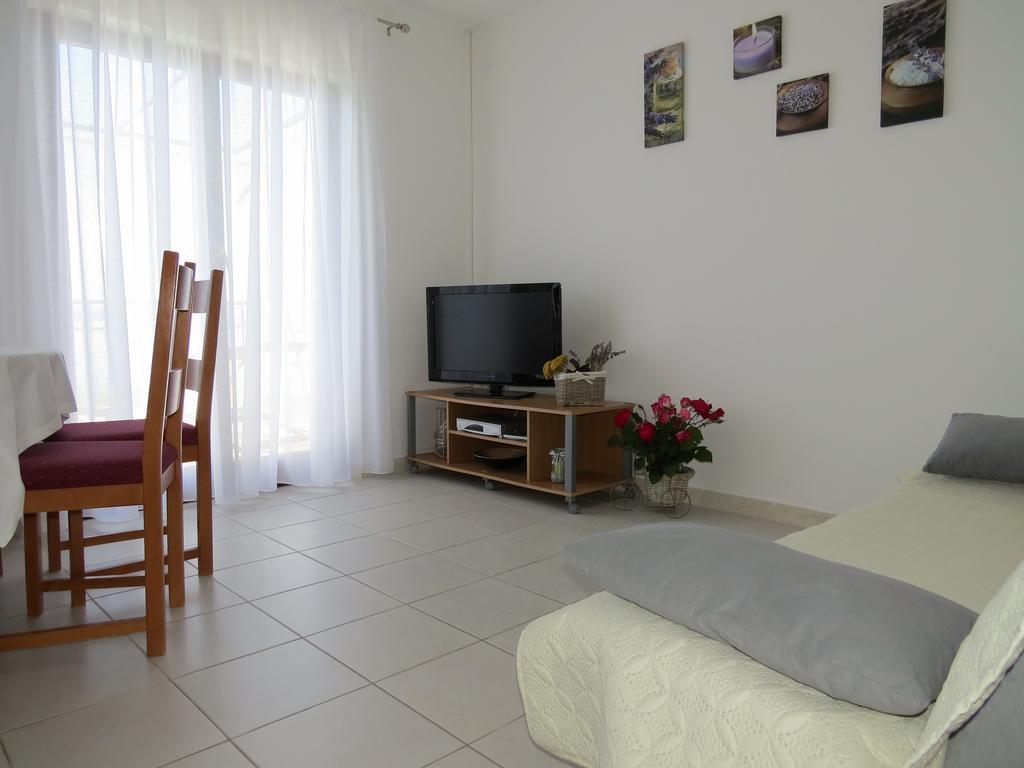 Apartments Lovric - 30 Meters To The Beach Trogir Eksteriør billede